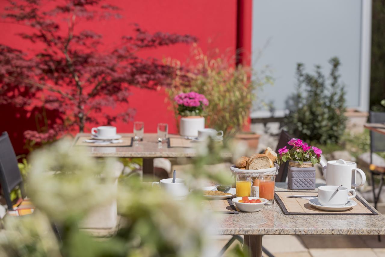 Le Flamboyant Hotell Annecy Eksteriør bilde