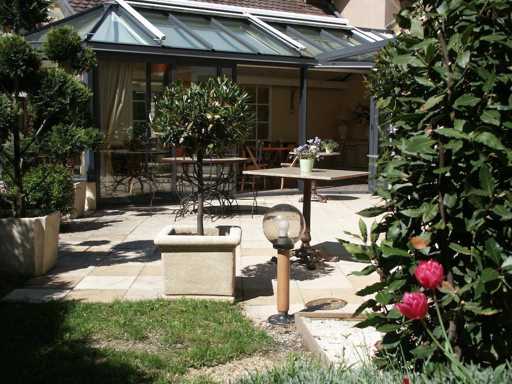 Le Flamboyant Hotell Annecy Eksteriør bilde